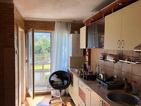 Apartament de vânzare 3 camere, în Târgu Mureş, zona Cornişa
