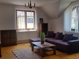 Apartament de închiriat 3 camere, în Sibiu, zona Sub Arini