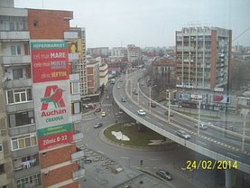 Apartament de vânzare 3 camere în Craiova, Central