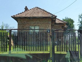 Casa de vânzare 2 camere, în Râmnicu Vâlcea, zona Exterior Nord