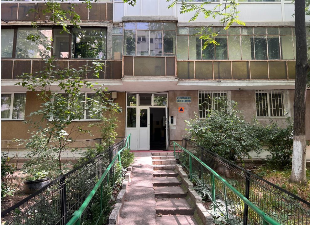 Apartament trei camere , Zona Tineretului , sector 4, Bucuresti