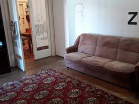 Apartament de vânzare 3 camere, în Bucuresti, zona Universitate