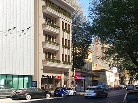 Casa de vânzare 30 camere, în Bucureşti, zona P-ţa Victoriei