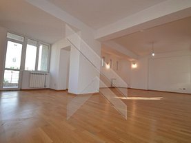 Apartament de vânzare 5 camere, în Bucuresti, zona Unirii