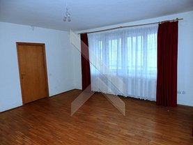 Casa de vânzare 10 camere, în Bucureşti, zona Dacia