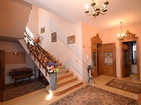 Casa de vânzare 8 camere, în Bucureşti, zona Cotroceni