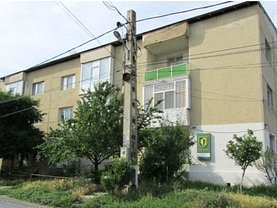 Apartament de vânzare 3 camere, în Luncaviţa