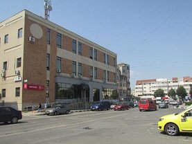 Vânzare spaţiu comercial