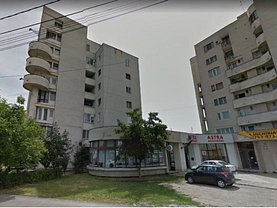 Vânzare spaţiu comercial