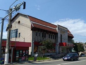 Vânzare spaţiu comercial