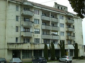 Vânzare spaţiu comercial