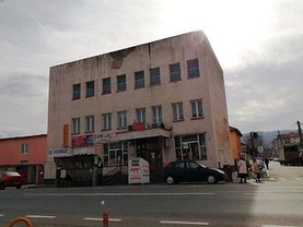 Vânzare spaţiu comercial în Otelu Rosu, Central