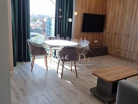 Apartament de închiriat 2 camere, în Constanţa, zona Faleza Nord