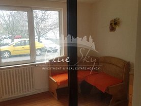 Vânzare spaţiu comercial