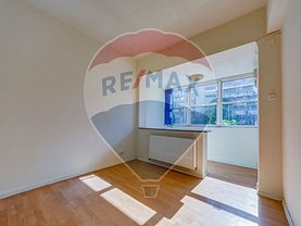 Apartament de închiriat 3 camere, în Bucuresti, zona Universitate