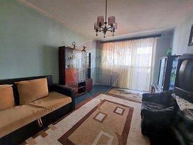 Apartament de vânzare 3 camere, în Bucureşti, zona Bucur Obor