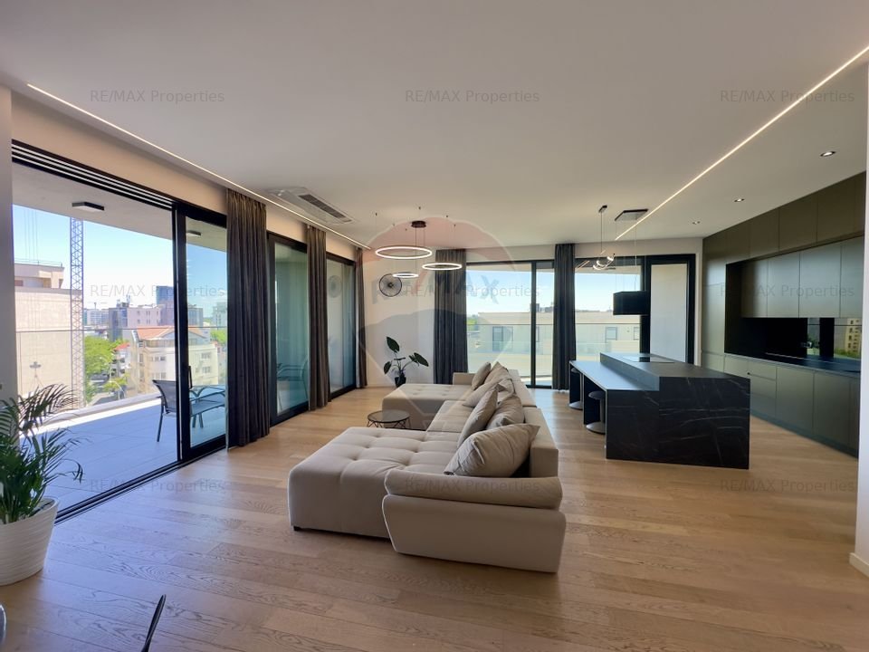 PENTHOUSE SPECTACULOS | Sos Nordului | Cartierul Francez | 200 mp