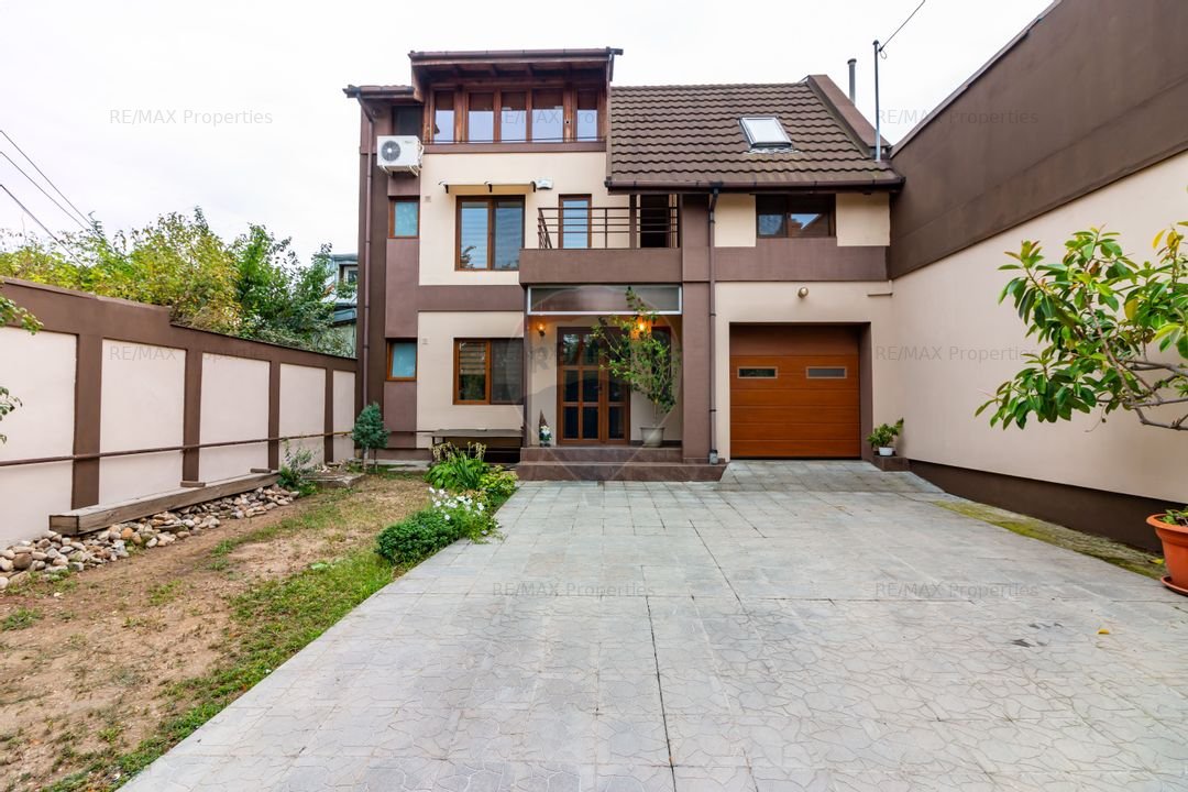 Casa / Vila individuala in zona 1 Mai, teren 404 mp, metrou, 3xparcare