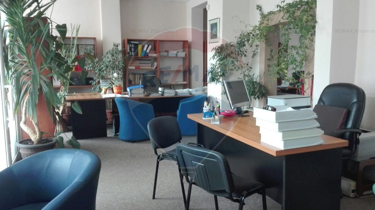 Spatiu comercial Ploiesti, 112mp de vanzare sau inchiriere zona 9 Mai