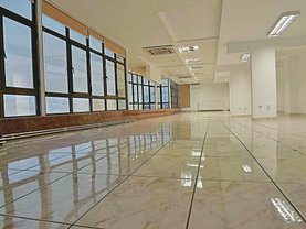 Apartament de închiriat 5 camere, în Bucuresti, zona Unirii