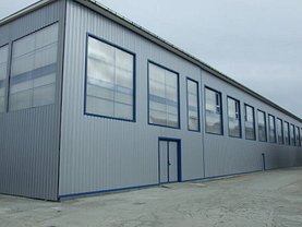 Vânzare spaţiu industrial