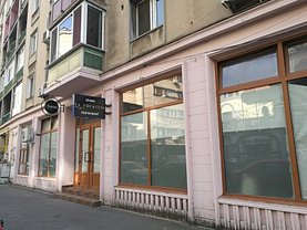 Vânzare spaţiu comercial