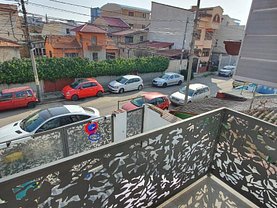 Casa de vânzare 4 camere, în Constanţa, zona Faleza Nord
