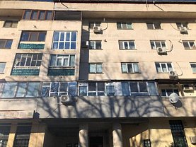 Apartament de vânzare 4 camere în Calarasi, Centrul Vechi