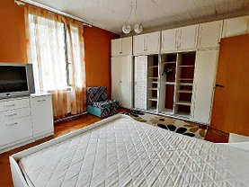 Apartament de închiriat 4 camere, în Brasov, zona Central