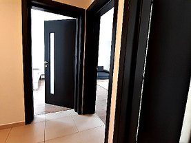 Apartament de vânzare 2 camere, în Braşov, zona Tractorul