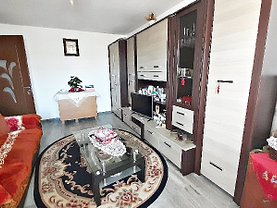 Apartament de vânzare 3 camere, în Brasov, zona Noua