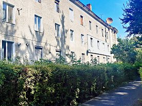 Apartament de vânzare 3 camere, în Braşov, zona Tractorul