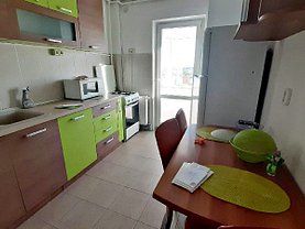 Apartament de închiriat 3 camere, în Braşov, zona Craiter