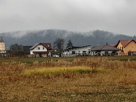 Teren constructii de vânzare, în Cristian