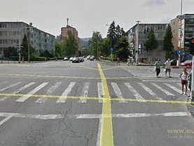 Închiriere spaţiu comercial