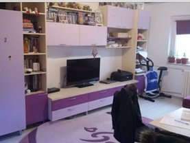 Apartament de vânzare 3 camere, în Constanta, zona Casa de Cultura