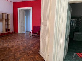 Apartament de închiriat 4 camere, în Timişoara, zona Semicentral