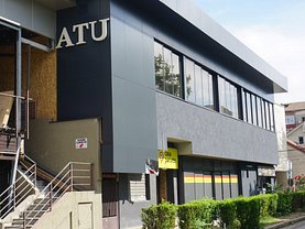 Închiriere spaţiu comercial