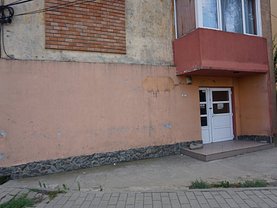 Închiriere birou