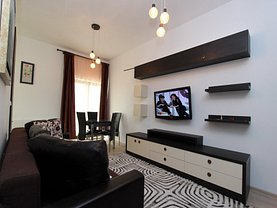 Apartament de închiriat 2 camere, în Iaşi, zona Centru Civic