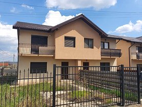 Casa de vânzare 4 camere, în Horpaz
