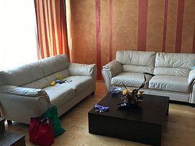 Casa de vânzare 5 camere, în Dumbrăviţa