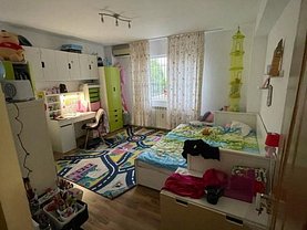 Apartament de vanzare 3 camere, în Constanta, zona Tomis Nord