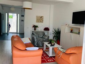 Casa de închiriat 4 camere, în Constanţa, zona Kamsas