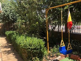 Casa de vânzare 5 camere, în Eforie Nord, zona Central