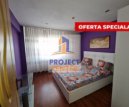 Apartament de vânzare 4 camere, în Pitesti, zona Banat