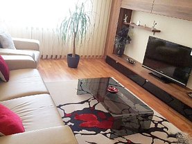 Apartament de vânzare 3 camere, în Pitesti, zona Gavana 2