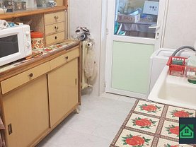Apartament de vânzare 2 camere, în Pitesti, zona Trivale