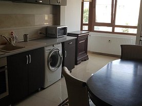 Apartament de închiriat 3 camere, în Pitesti, zona Calea Bucuresti