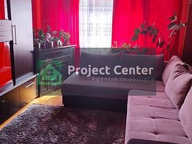 Apartament de vânzare 3 camere, în Pitesti, zona Tudor Vladimirescu